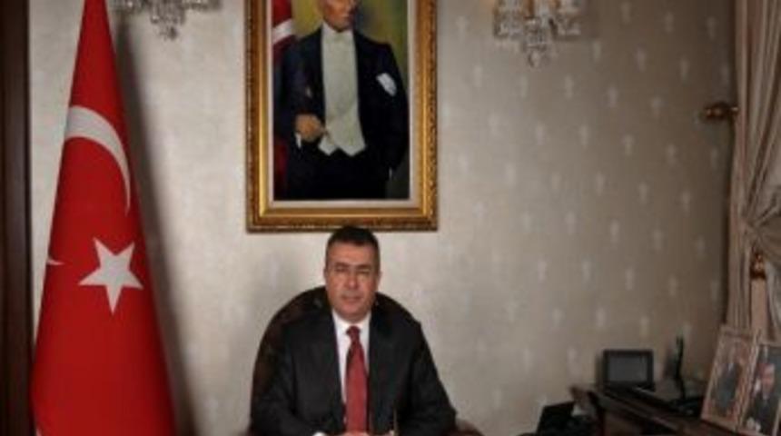 Vali Lekesiz: "iftar Sofralarında L&uuml;ks Ve İsraftan Ka&ccedil;ınılmalıdır"