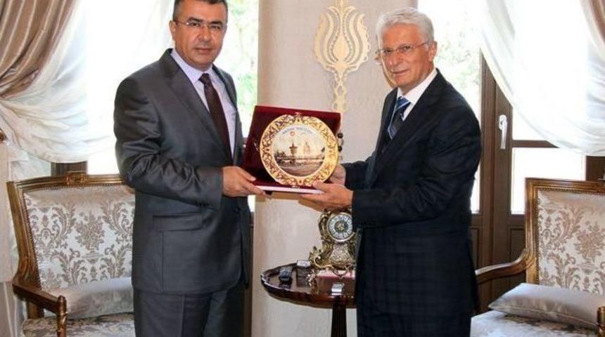 Tşof Başkanı Apaydın&rsquo;dan Vali Lekesiz&rsquo;e Ziyaret