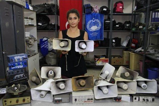 Seyyar Satıcıların Megafon Ve Ses Cihazları Toplatılıyor 2