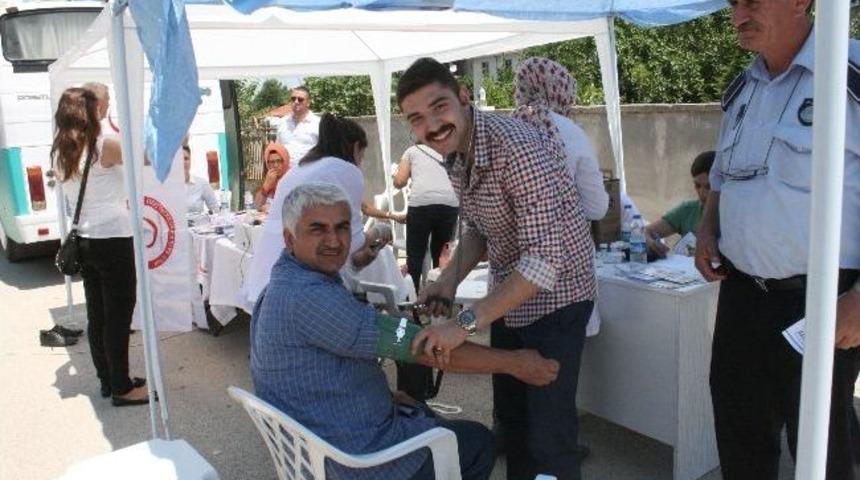 Akyazı&rsquo;da &Uuml;cretsiz Sağlık Taraması Ger&ccedil;ekleştirildi
