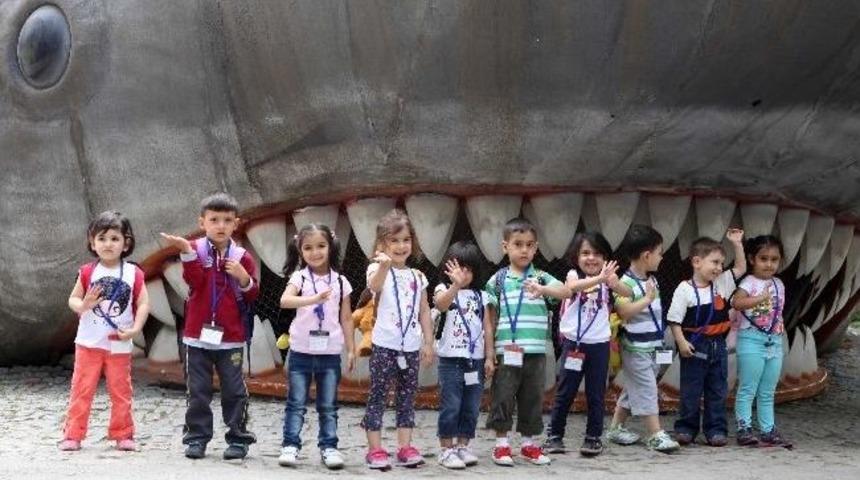 Miniklere Hayvan Sevgisi Aşılandı