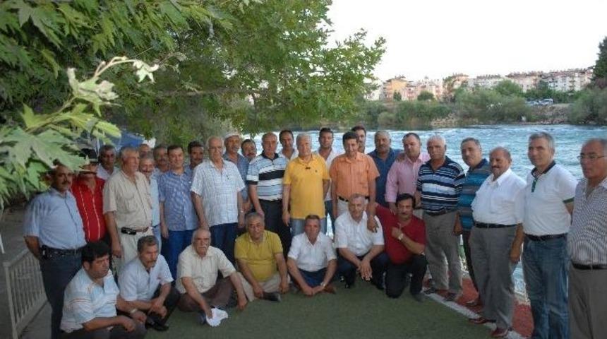 Kumbul Muhtarlarla Bir Araya Geldi