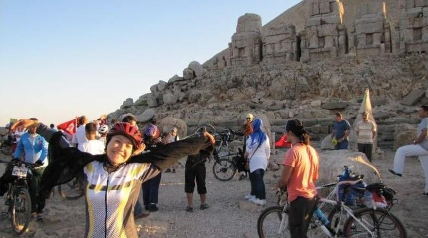200 Bisiklet&ccedil;i Nemrut'a Pedal &Ccedil;evirdi