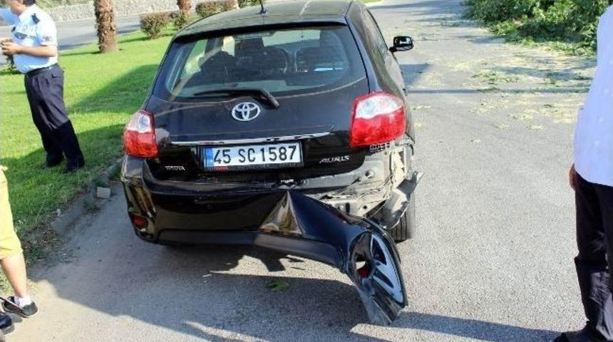 Salihli&rsquo;de Trafik Kazası: 1 Yaralı