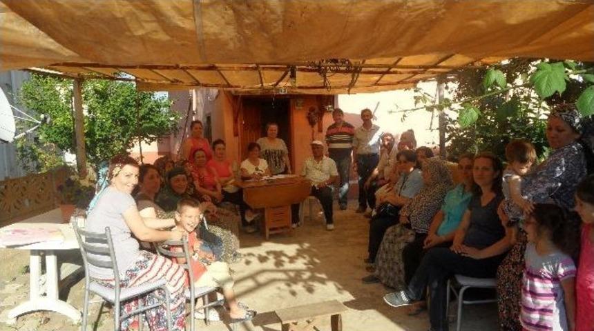 Ramazan Ayında Mahallede Şenlik Var