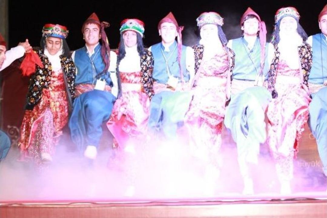 Gebze&rsquo;de Folklor Festivali Başladı