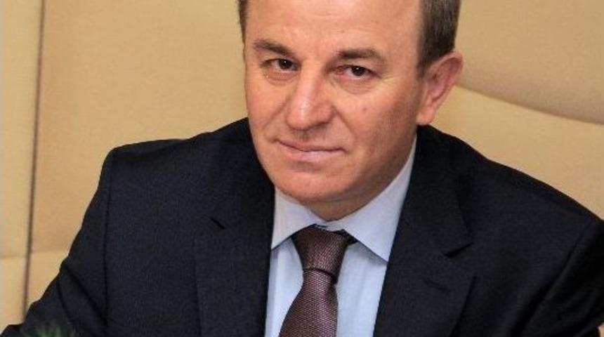 Vali &Ouml;zt&uuml;rk, Gazetecilerle Buluştu