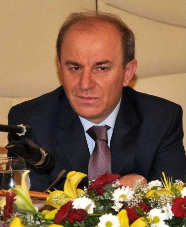 Vali Öztürk, Gazetecilerle Buluştu 1