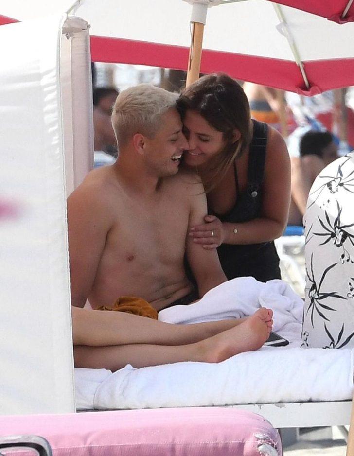 Javier Hernandez, sevgilisi Sarah Kohan ile Miami'de görüntülendi! G2