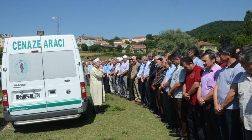 &Ccedil;aycuma Faciasından 15 Ay Sonra Cesedine Ulaşılan Kişi Toprağa Verildi