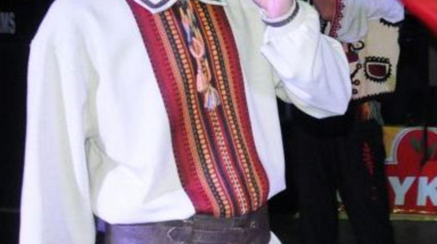 7 &Uuml;lke &Ccedil;ay I&ccedil;mede Yarıştı