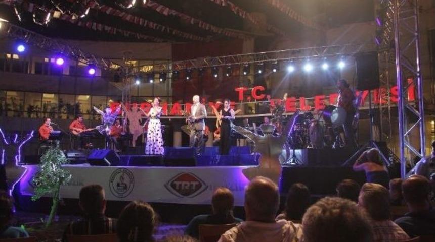 Burhaniye&rsquo;de Festivale Trt Finali