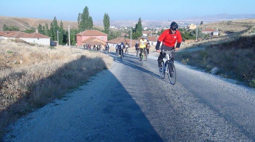 Sağlıklı Yaşam I&ccedil;in Her G&uuml;n Pedal &Ccedil;eviriyorlar