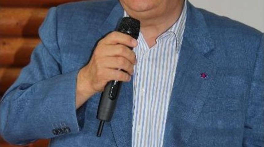 Sanko Y&ouml;netim Kurulu Başkanı Konukoğlu Ak Parti Sakarya Kadın Kolları Aylık Olağan Toplantısına Katıldı