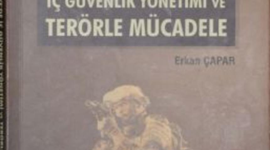 Vali Yardımcısından Kitap