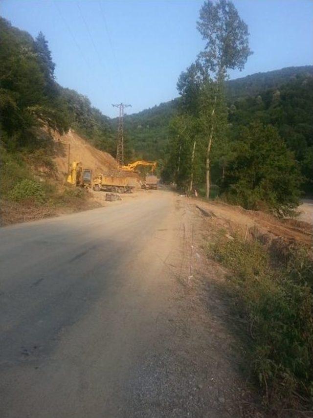 Kozcağız-kumluca Arası Yol Yapım &Ccedil;alışmaları S&uuml;r&uuml;yor 1