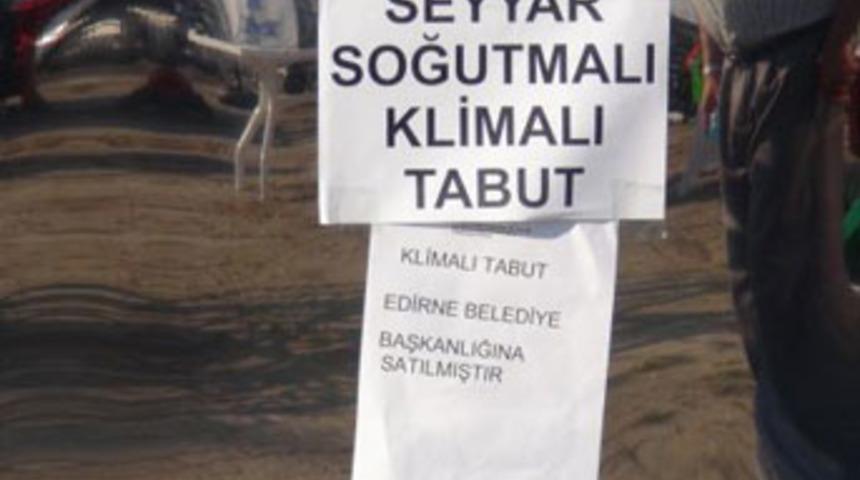 B&ouml;yle tabut g&ouml;r&uuml;lmedi