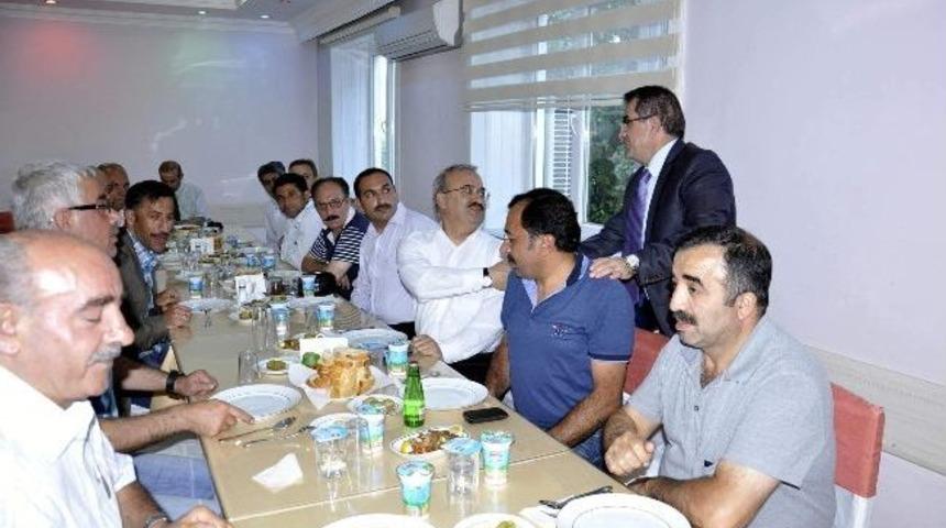 T&uuml;demsaş Emeklileri Yemekte Biraraya Geldi