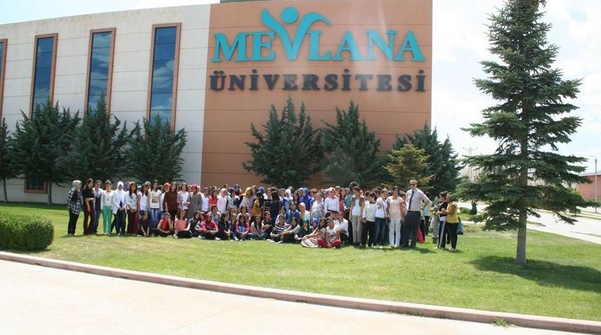 Şırnak'tan Gelen 400 Liseli, Konya&rsquo;da Hem Tatil Yaptı Hem De İngilizce &Ouml;ğrendi