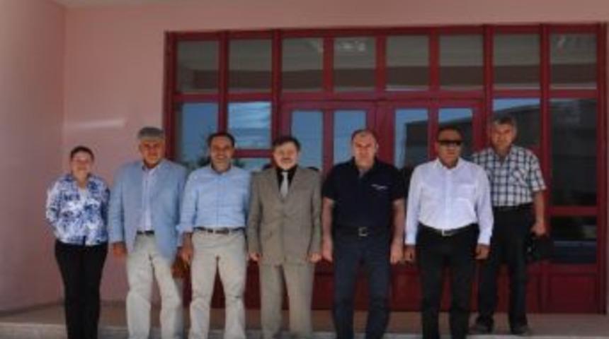 Uşak &Uuml;niversitesi Vakfı&rsquo;nın Toplantısı Ukosb Ev Sahipliğinde Ger&ccedil;ekleşti