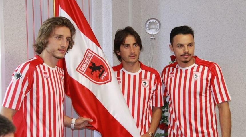 Samsunspor, 3 Futbolcuyu Renklerine Bağladı