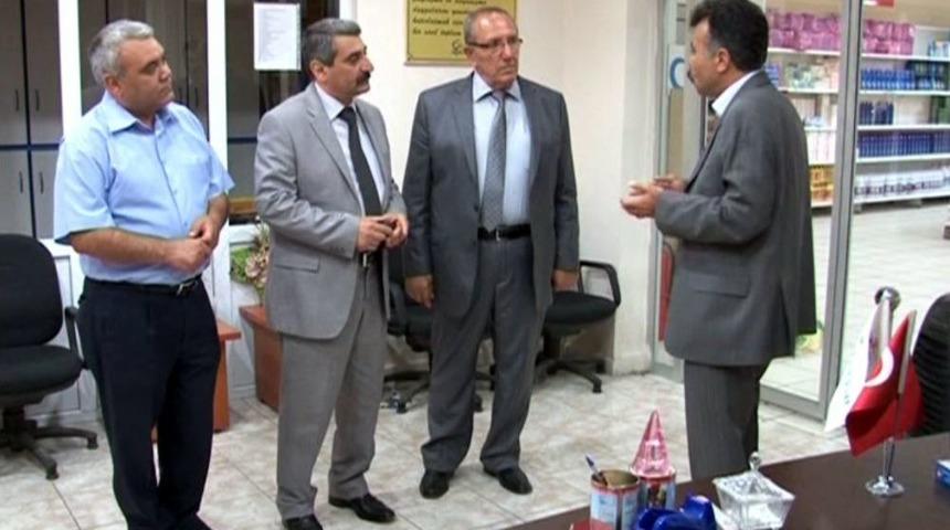 Sivaslı Ermeni Cemaati'nden Gıda Bankası'na Ramazan Yardımı