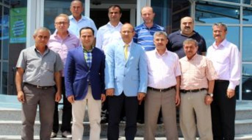 Uşak OSB Y&ouml;netimi, Uşak Ticaret Borsası'nı Ziyaret Etti