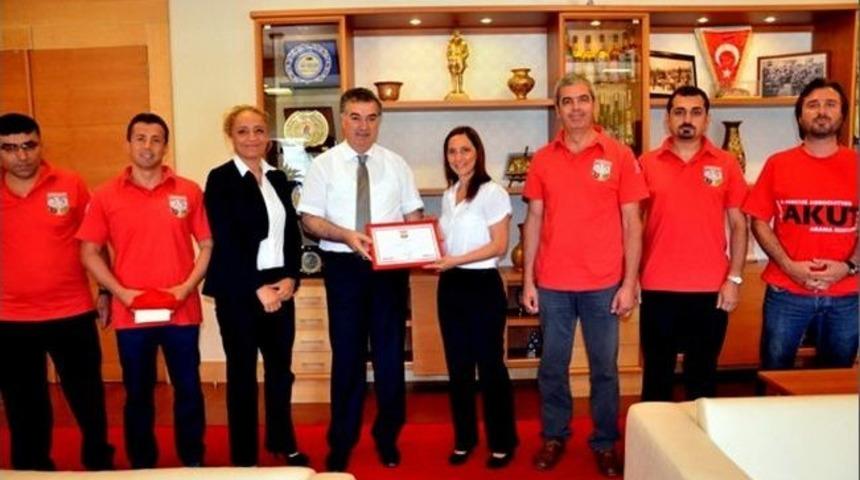Arama Ve Kurtarma Derneği&rsquo;nden Vali Al'a Ziyaret