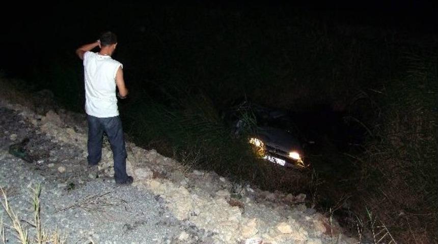 K&ouml;pekten Ka&ccedil;arken Kendilerini Sulama Kanalında Buldular