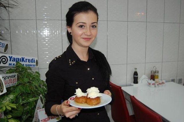 Ramazan Sofralarının Vazge&ccedil;ilmezi Kemalpaşa Tatlısı 1