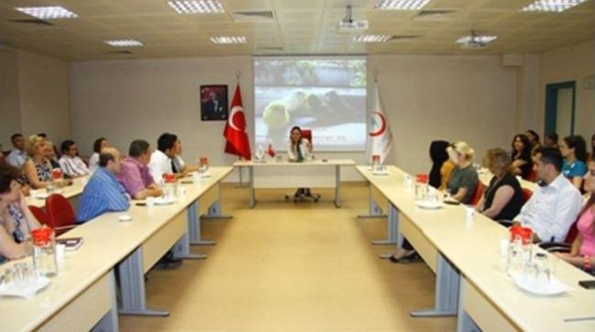 İzmir İl Sağlık M&uuml;d&uuml;rl&uuml;ğ&uuml;'nden &ldquo;biz Bize Paylaşımlar&rdquo;