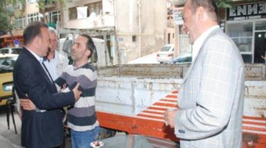 Başkan Doğan Esnafın Yanında