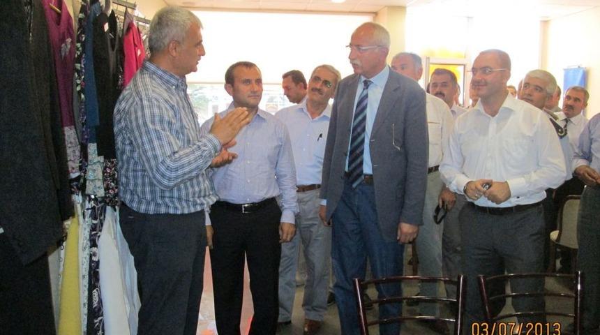 Kimse Yok Mu Derneği, Seydişehir'de İyilik Noktası Açtı