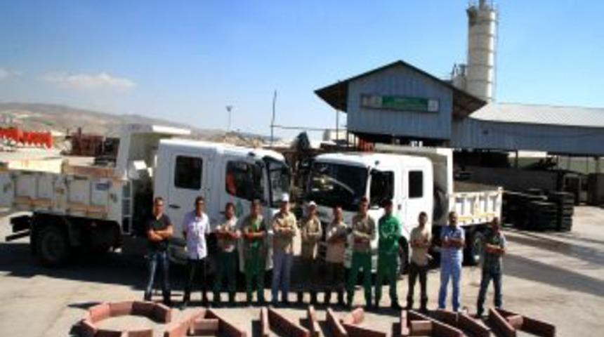 &Ccedil;ankaya Belediyesi Ihtiyacı Olan Kaldırım Taşlarını &Uuml;retiyor