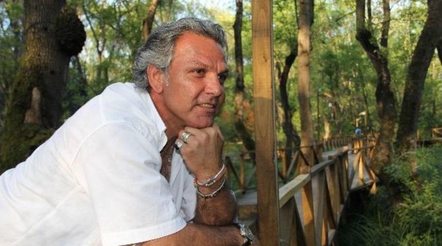 Filmlerin K&ouml;t&uuml; Adamı Yeni Projelere G&ouml;z Kırptı