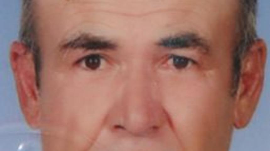 Tekerlekli Sandalyesine Otomobilin &Ccedil;arptığı Engelli &Ouml;ld&uuml;