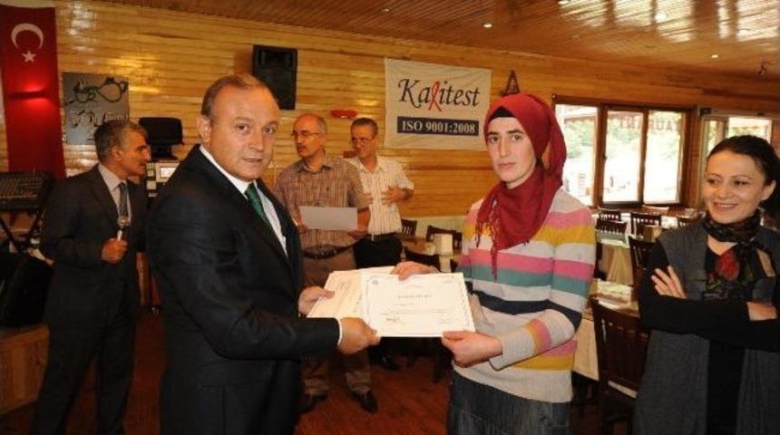 Uzung&ouml;l'deki Turistik Tesislerde &Ccedil;alışan Personel Eğitimden Ge&ccedil;irildi