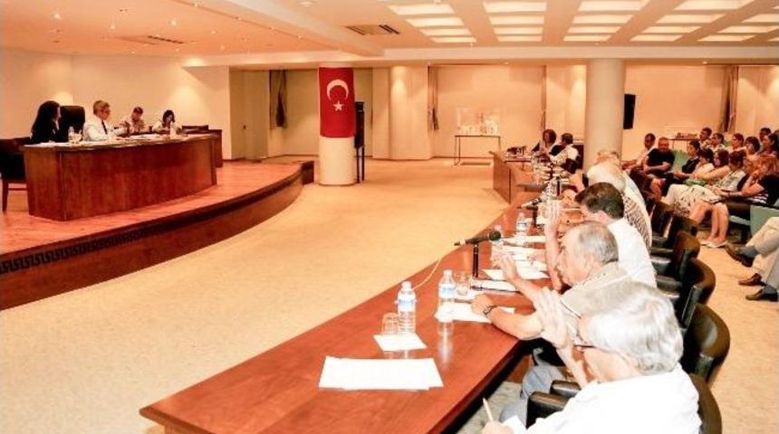 Sel&ccedil;uk'un Başkanı Adalet İstedi...