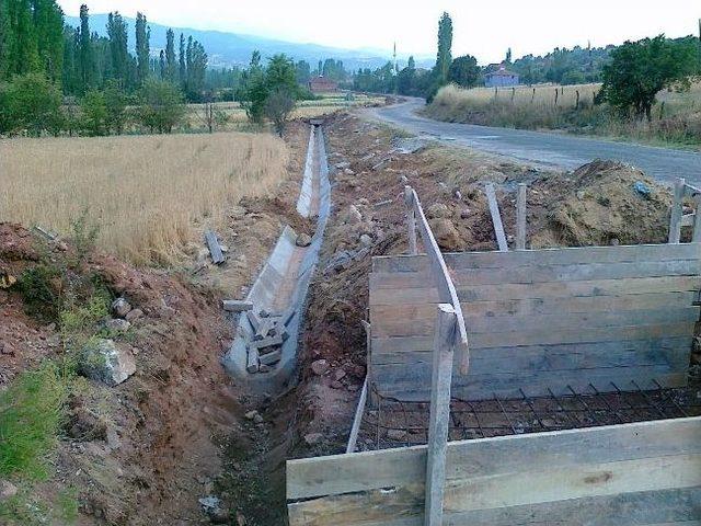 Beyk&ouml;y&rsquo;de Sulama Kanallarının Yapımı Tamamlandı 1