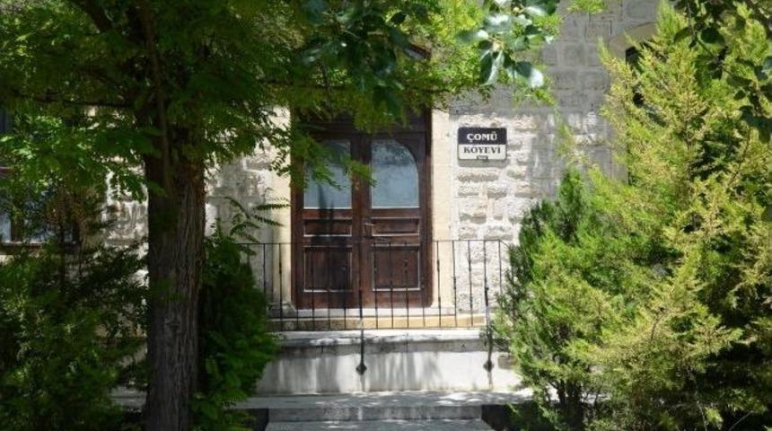 &Ccedil;om&uuml; K&ouml;yevi Aslına Uygun Olarak Restore Edildi