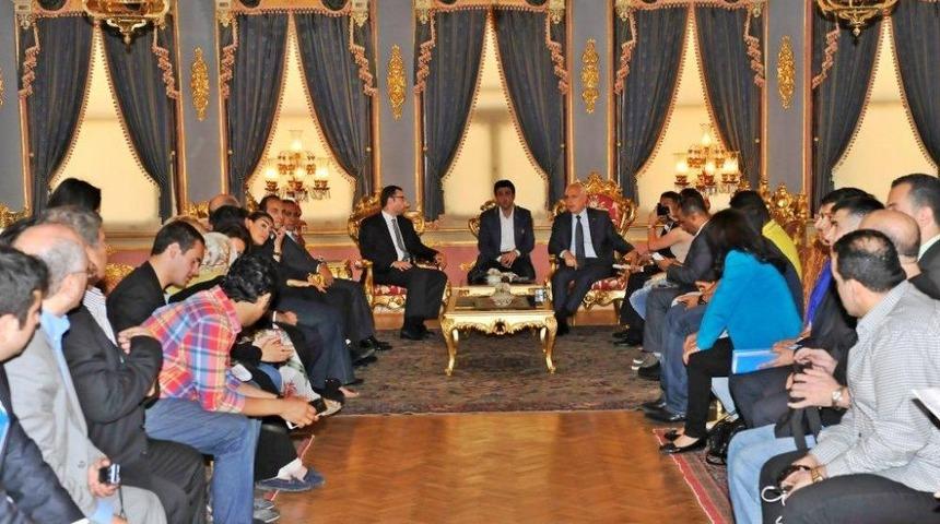 Vali Mutlu, Orta Doğulu Basın Mensupları Ile G&ouml;r&uuml;şt&uuml;