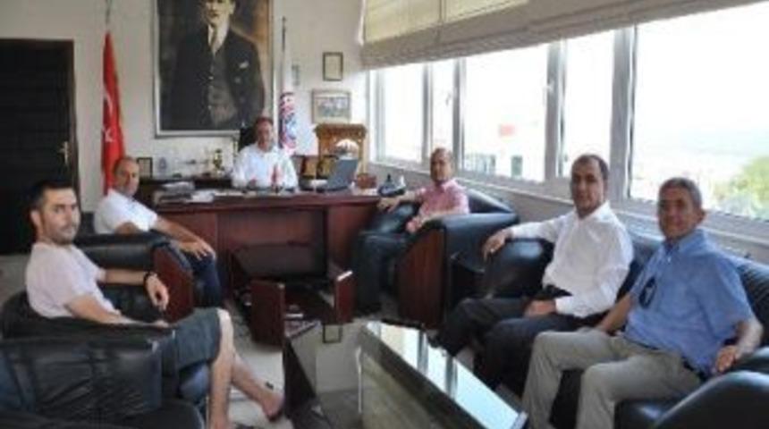 Sanayiciler Başkandan Yolların D&uuml;zeltimesini İstedi