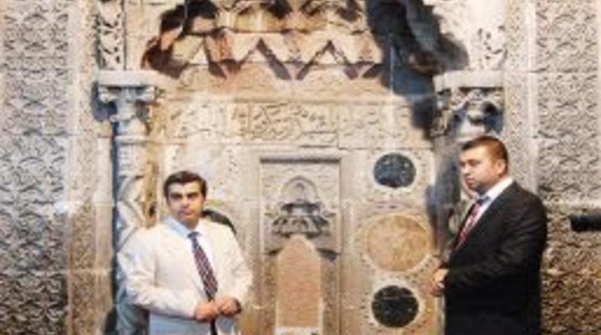 Vali D&uuml;zg&uuml;n: Kayseri K&uuml;lt&uuml;r&uuml;n&uuml; Tanıtmak I&ccedil;in &Ccedil;alışmalarımız Olacak