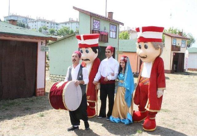D&uuml;zce Belediyesi nden Zengin Ramazan Programı 1