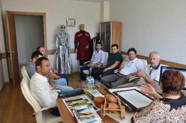 D&uuml;zce K&uuml;lt&uuml;r Derneği&rsquo;nden D&uuml;kmer&rsquo;e Ziyaret 1