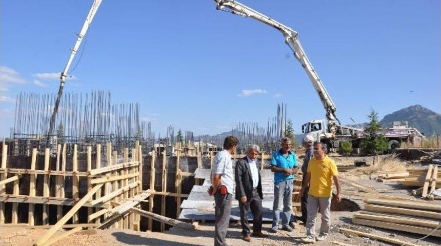 Kaymakam Sonel&rsquo;den Okul İnşaatlarına İnceleme