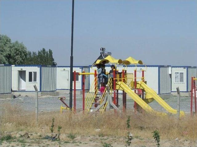 Mevsimlik Hayatın &Ccedil;ocukları 2