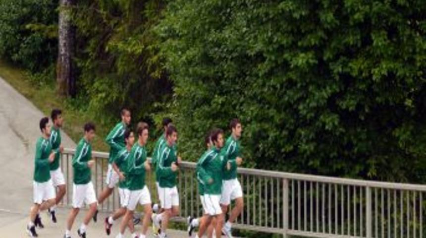 Bursaspor Avusturya&rsquo;da Sıkı Hazırlanıyor