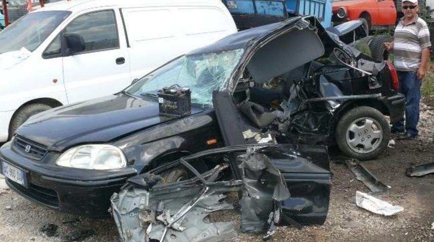 Direksiyon Başında Uyuyan Gurbet&ccedil;i &Ouml;ld&uuml;