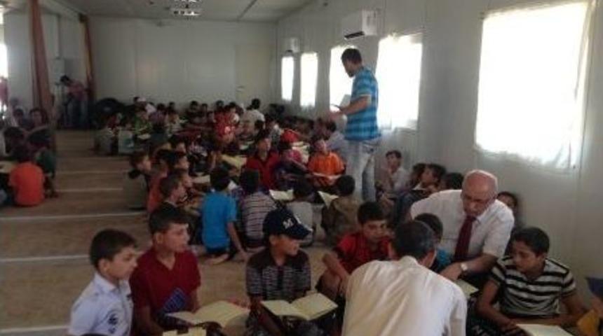 Suriyeli M&uuml;lteciler İ&ccedil;in Kuran Kursu A&ccedil;ıldı